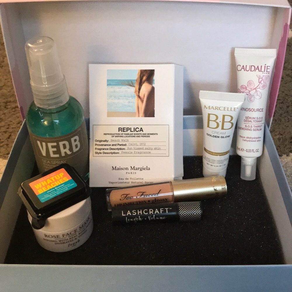 Sample size bundle - hair, makeup, skin care